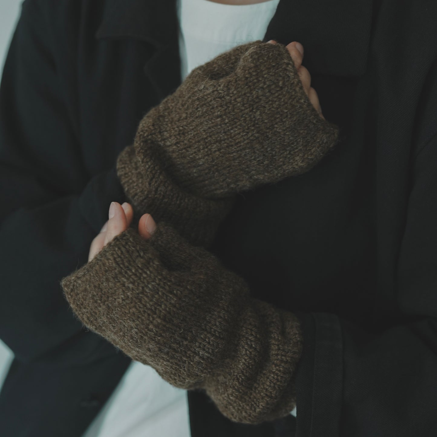 指なし手袋|FINGERLESS